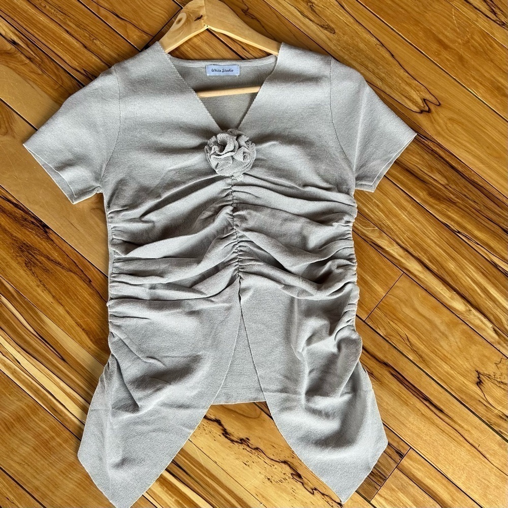 Gray Ruched Top